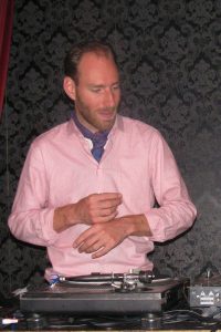 DJ Kreme (The Funky Strut)